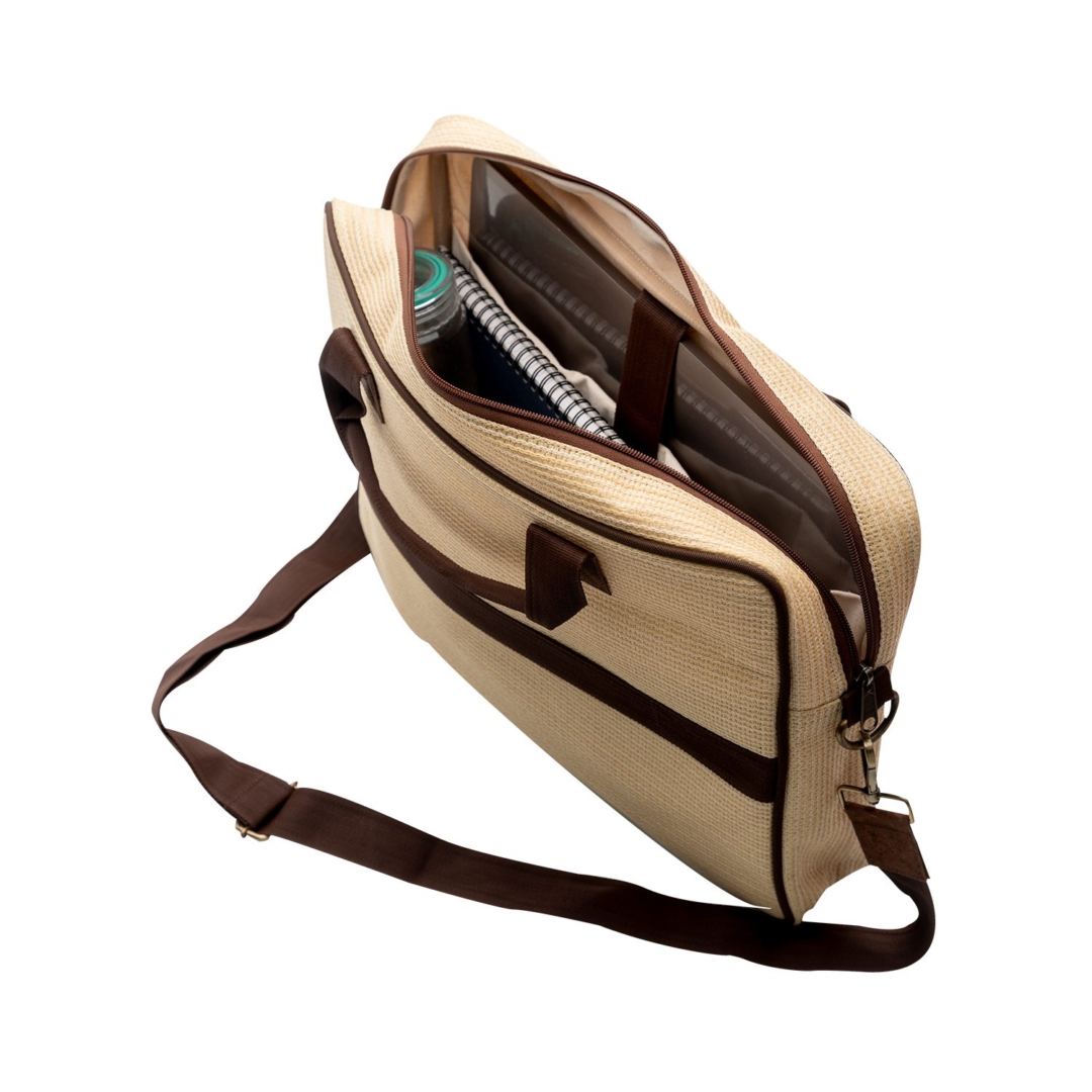 Laptop Messenger Bag easy carry 3 - The Comfort Messenger Bag