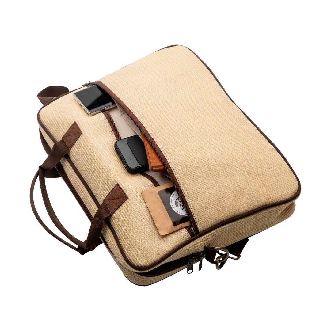 Laptop Messenger Bag plain front 2 - Handy Sleek Messenger Bag